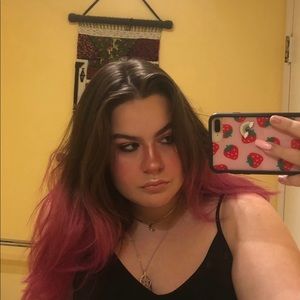 Meet your Posher, Izzy